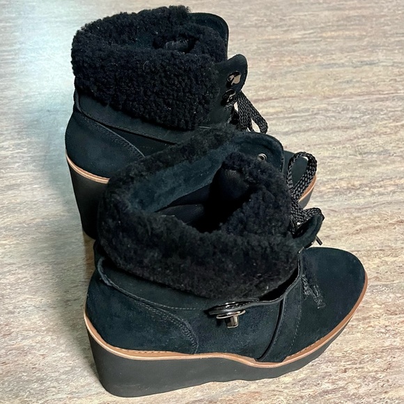 Coach Kenna wedge suede ankle boots with Sherpa - Picture 6 of 16